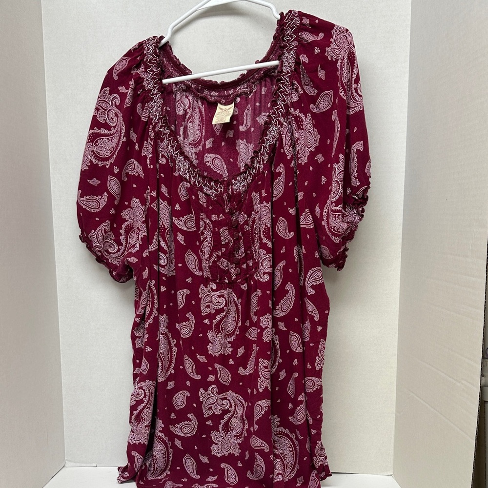 Faded glory burgundy paisley lightweight shirt size 3X 22W/24W